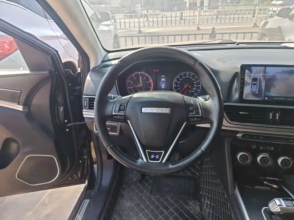 Haval H6 — фото 11