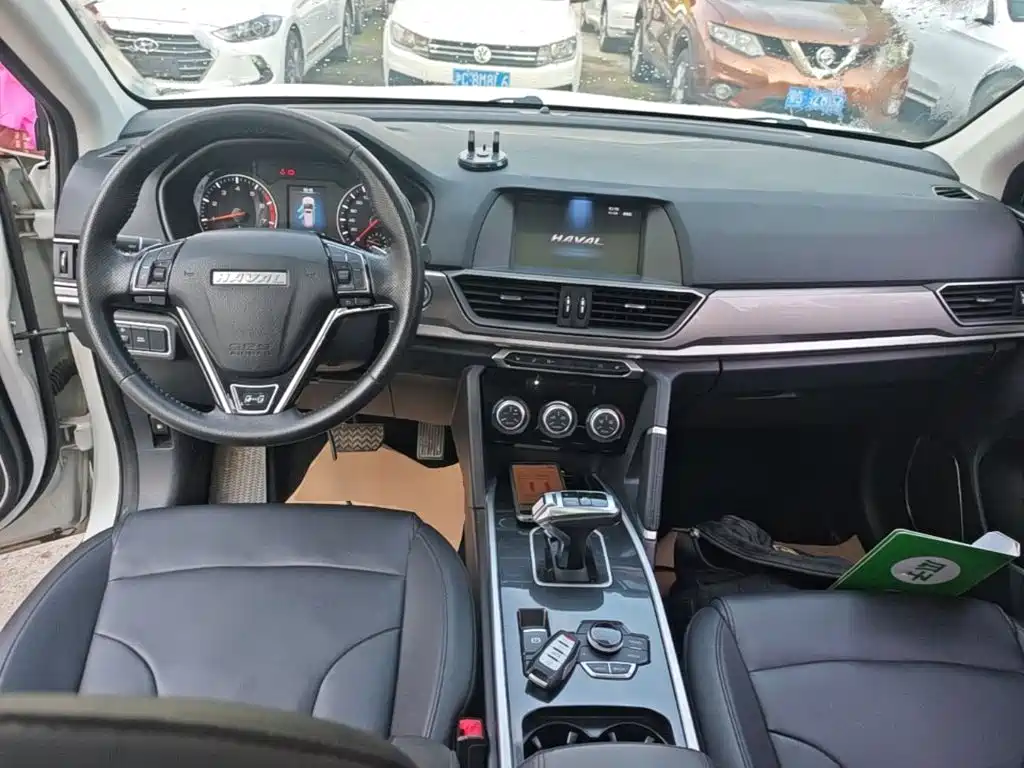 Haval H6 — фото 10