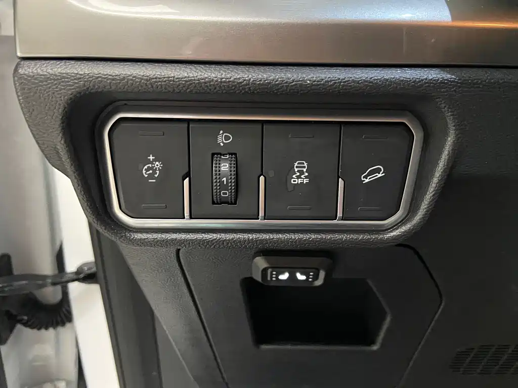 Haval H6 — фото 17