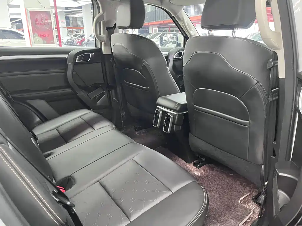 Haval Big Dog — фото 13