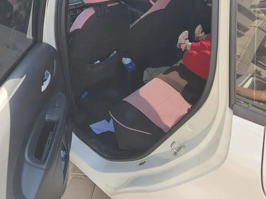 Honda Fit — фото 11