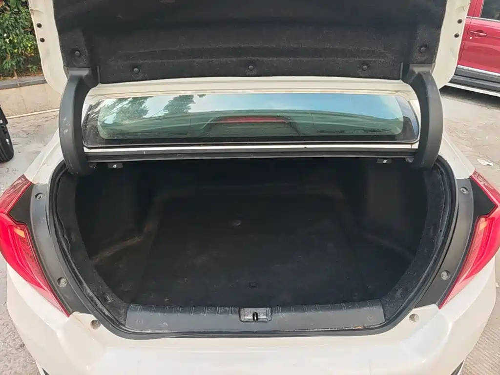 Honda Civic — фото 19