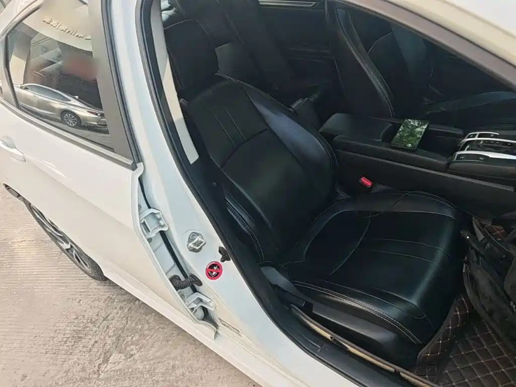 Honda Civic — фото 25