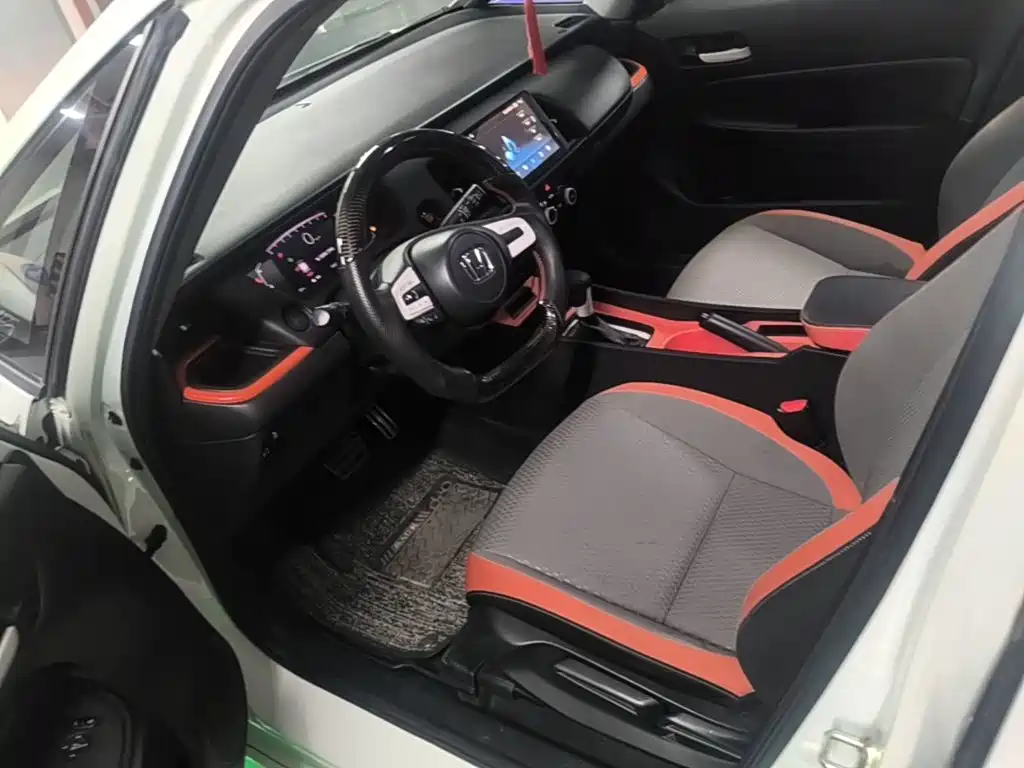 Honda Fit — фото 15