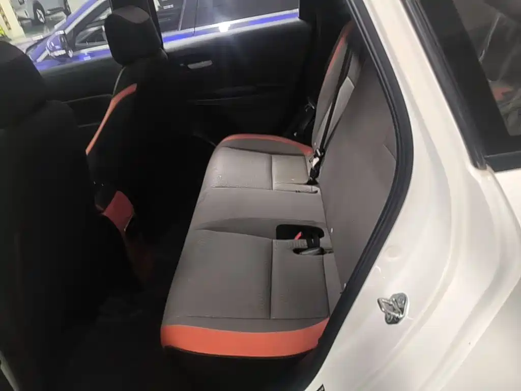 Honda Fit — фото 17