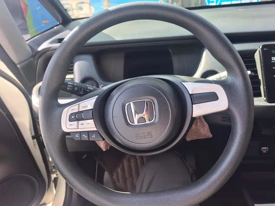 Honda Fit — фото 15