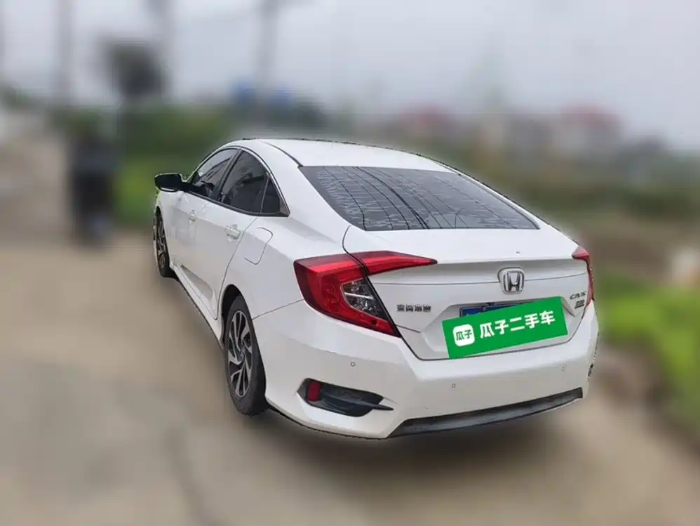 Honda Civic — фото 23
