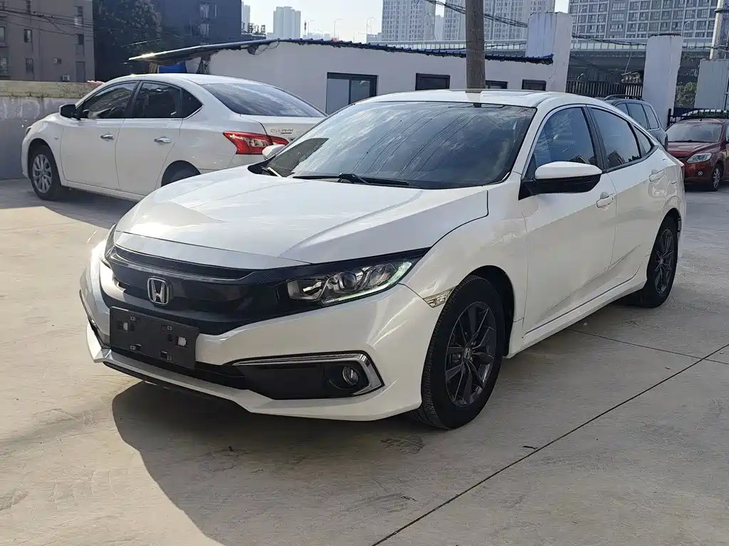 Honda Civic — фото 2