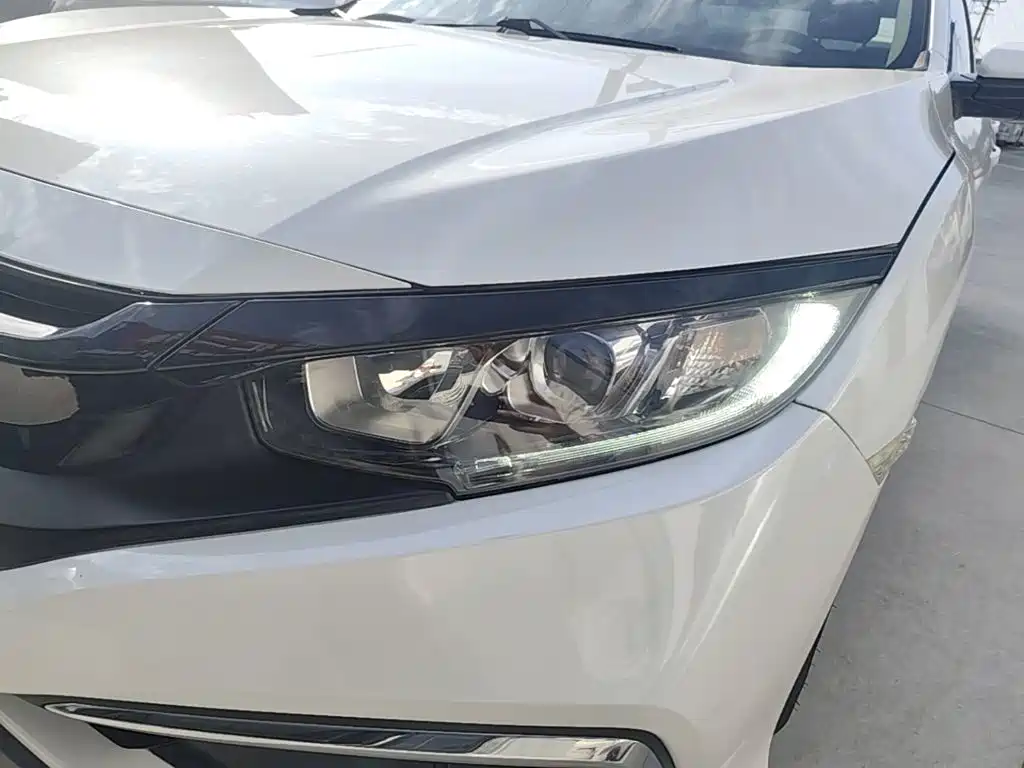 Honda Civic — фото 24