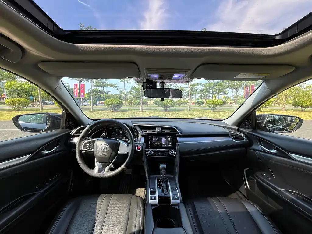 Honda Civic — фото 5