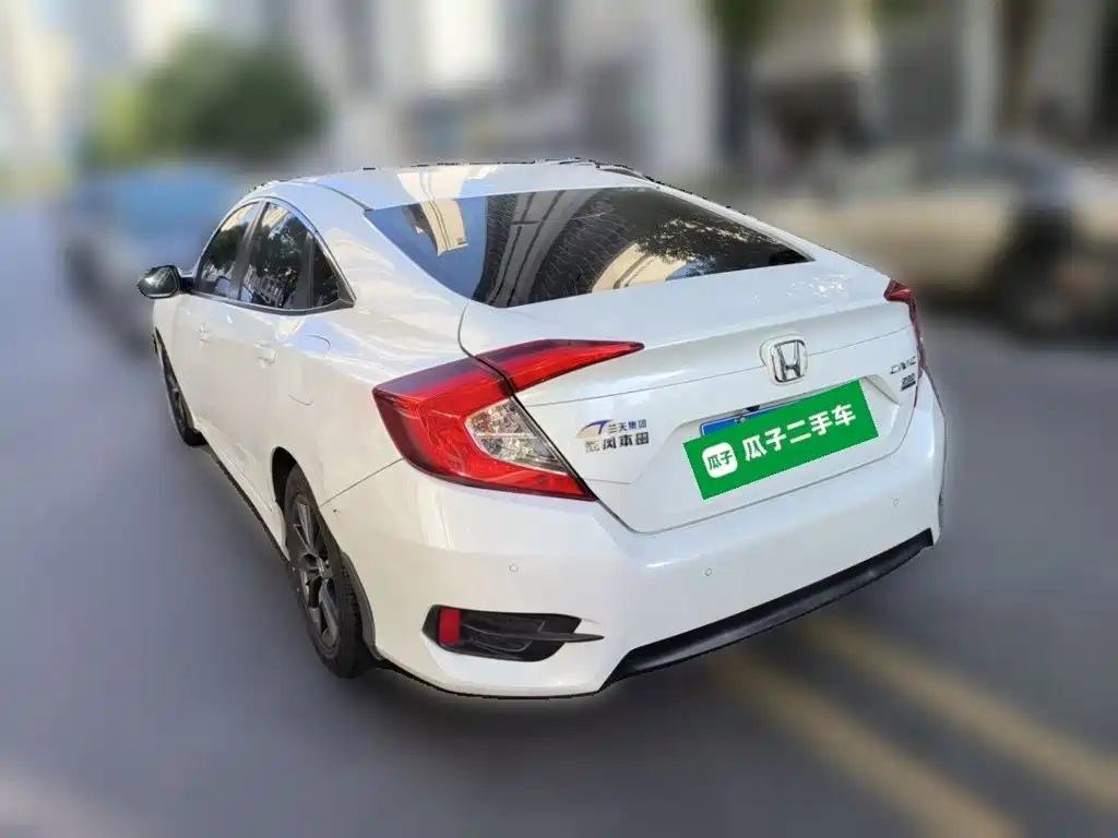 Honda Civic — фото 4
