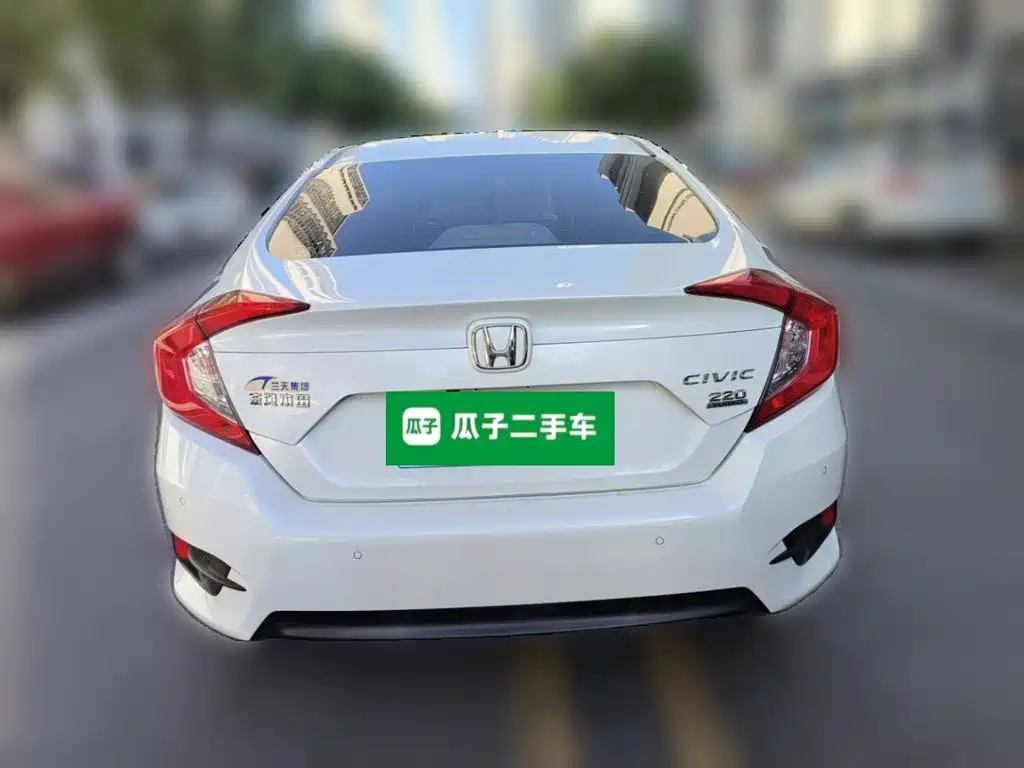 Honda Civic — фото 5