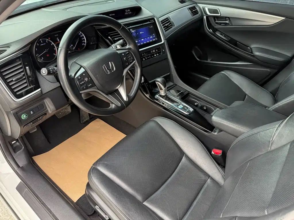Honda Spirior — фото 7