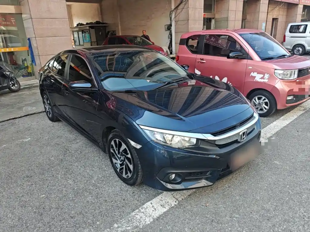 Honda Civic — фото 4