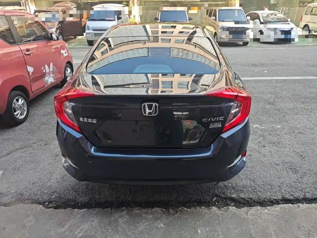 Honda Civic — фото 6