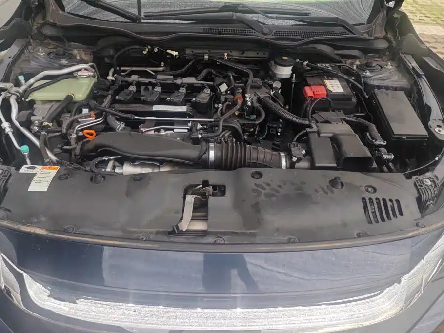 Honda Civic — фото 10