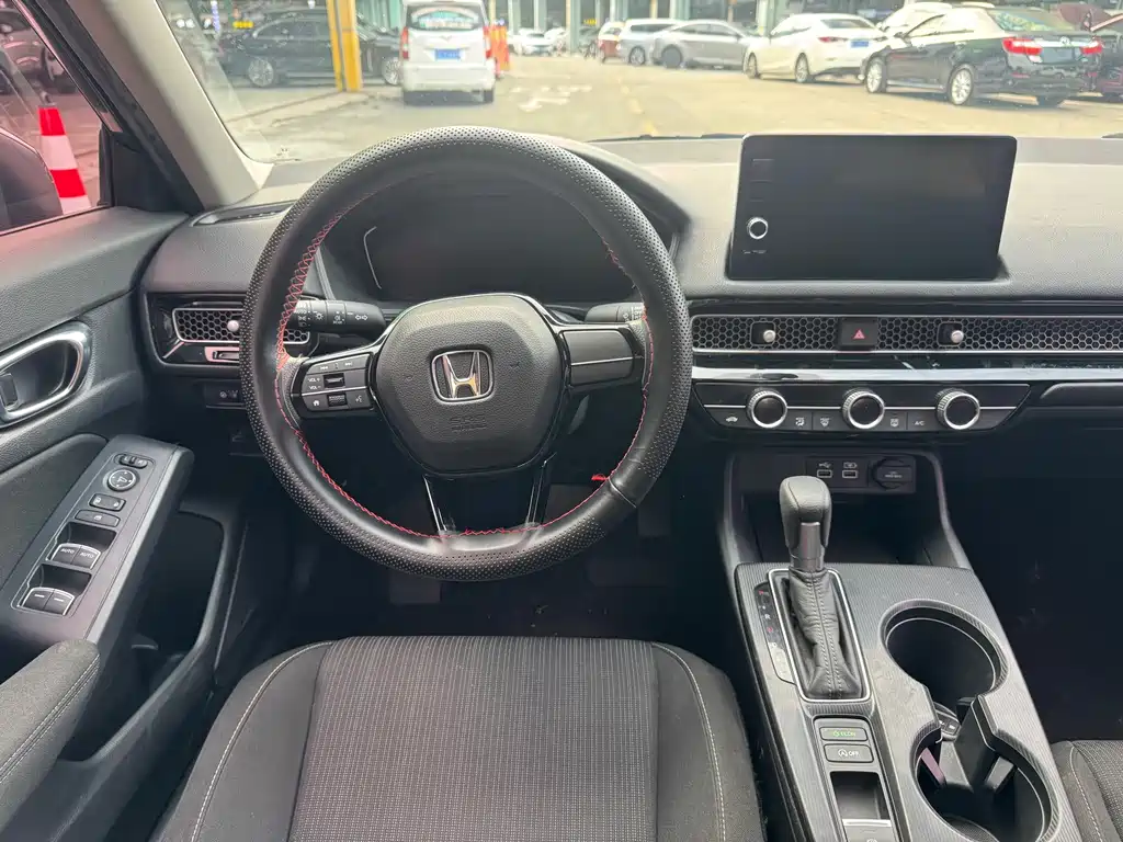 Honda Civic — фото 5