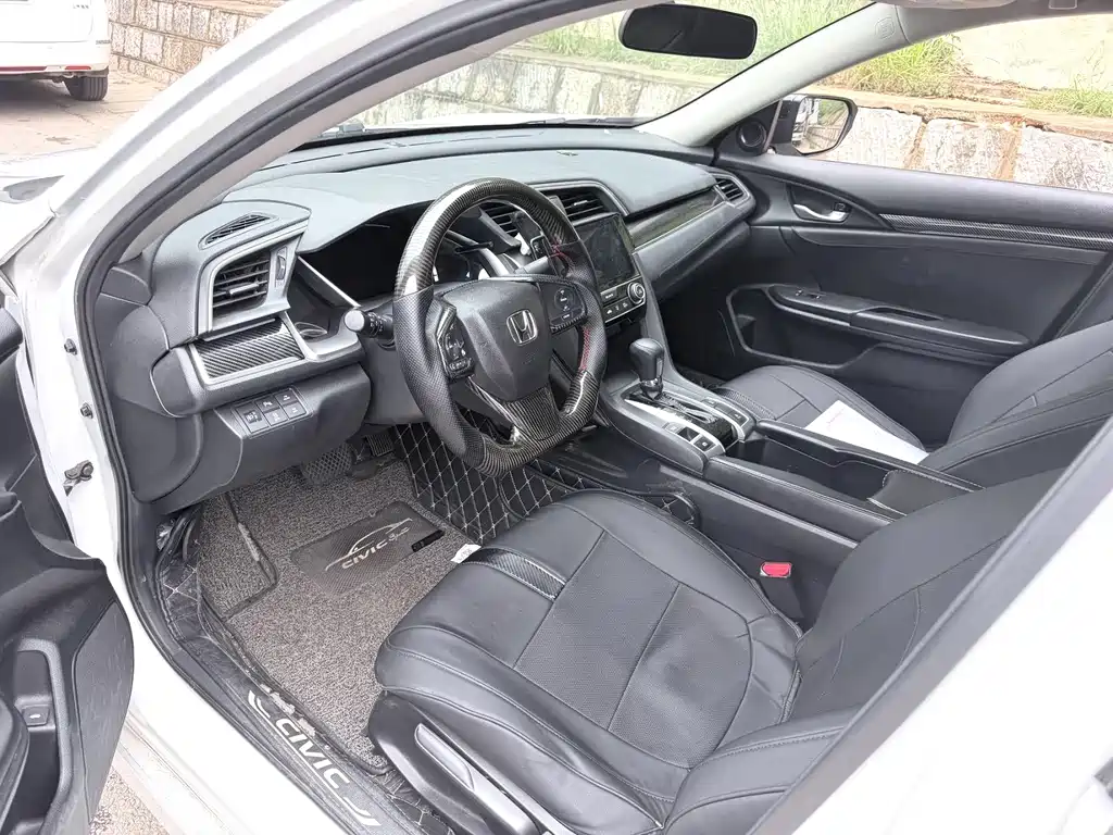 Honda Civic — фото 2