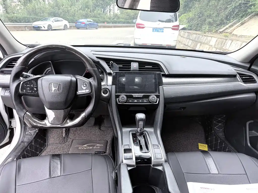 Honda Civic — фото 4