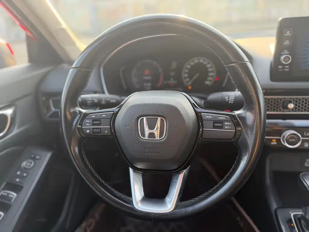 Honda Civic — фото 11
