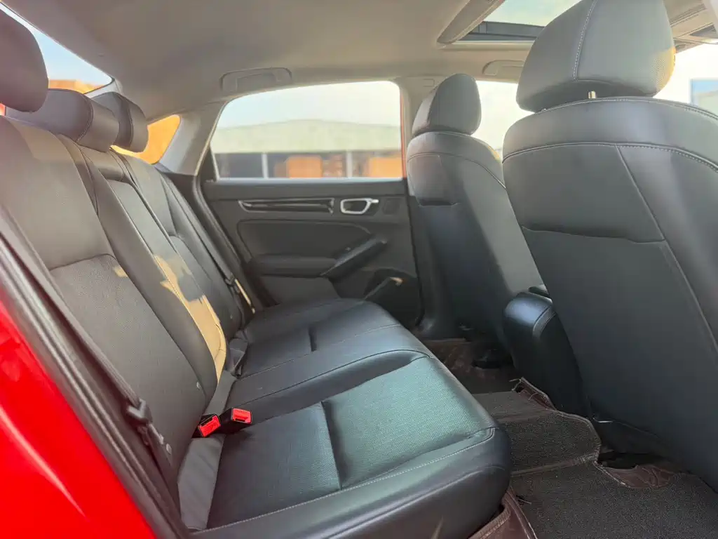 Honda Civic — фото 13