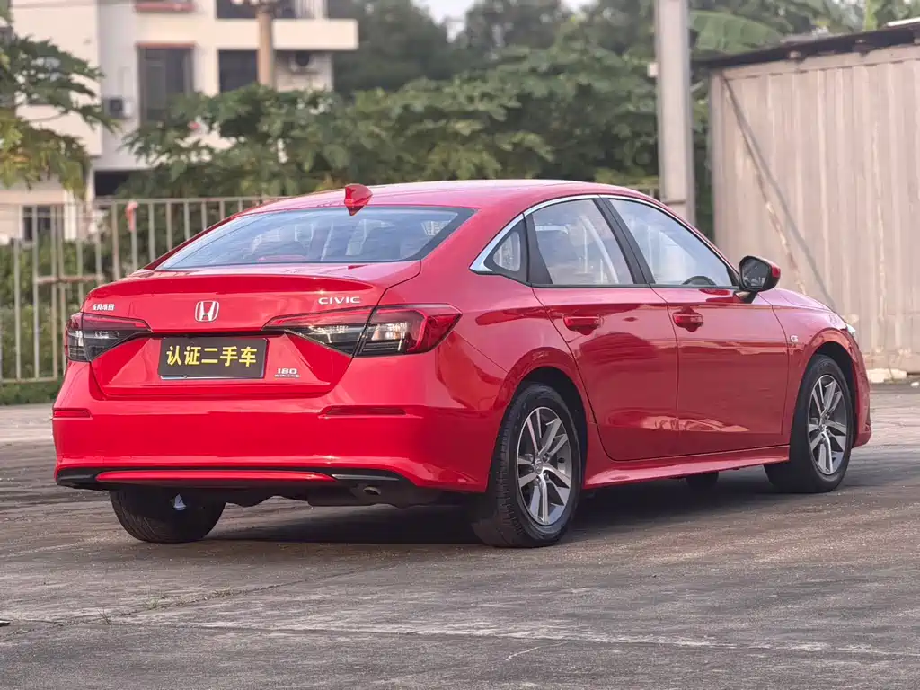 Honda Civic — фото 20