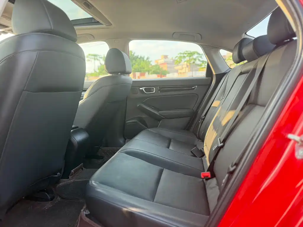 Honda Civic — фото 8