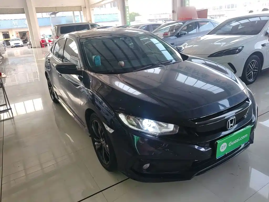 Honda Civic — фото 4