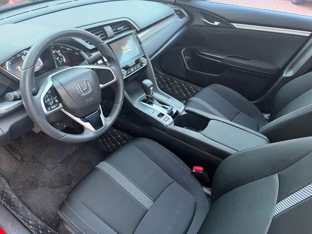 Honda Civic — фото 3