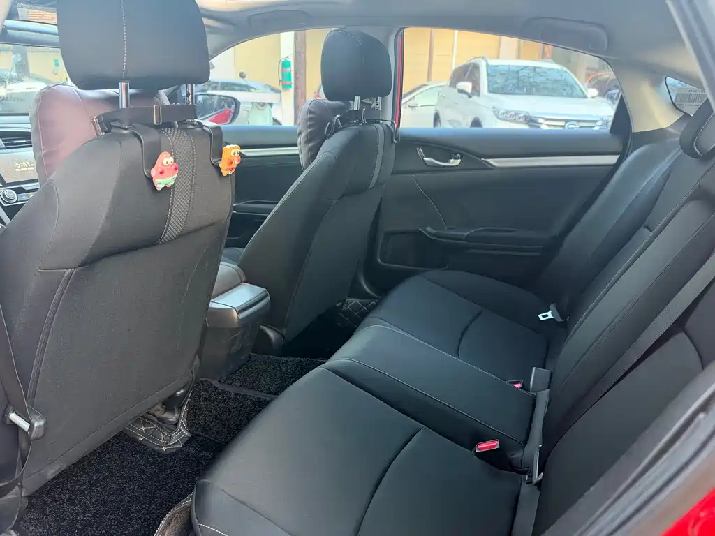 Honda Civic — фото 4