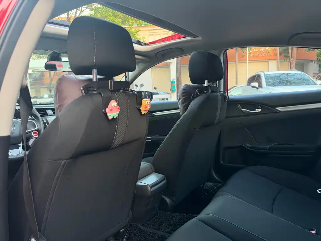 Honda Civic — фото 5