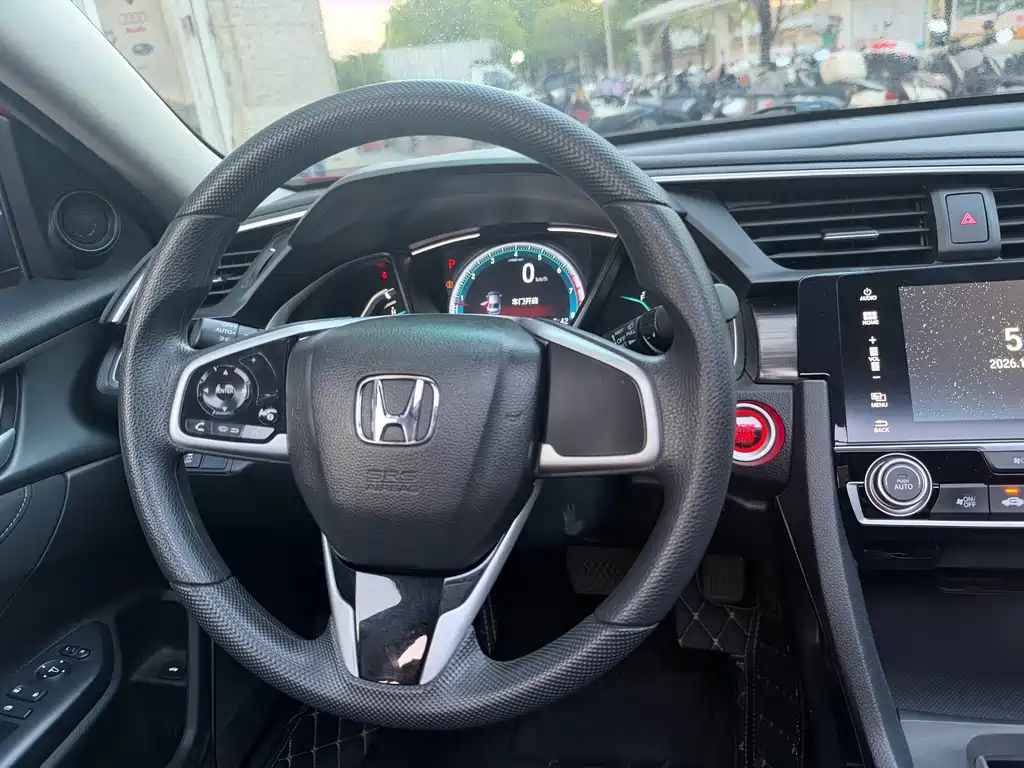 Honda Civic — фото 8