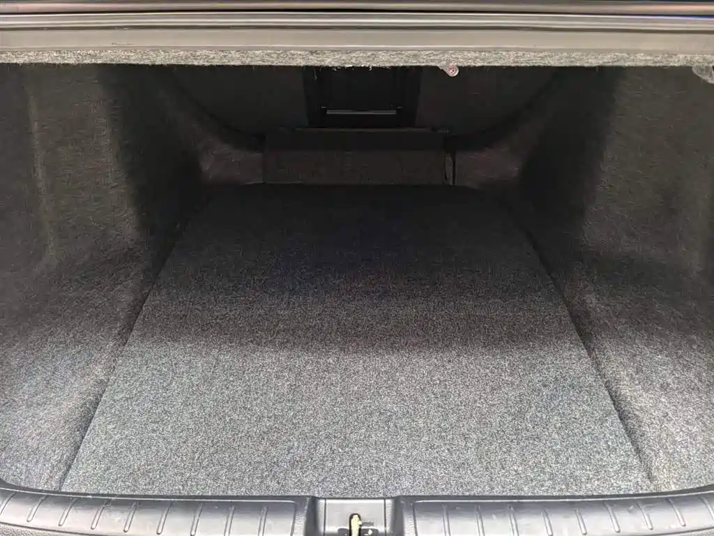 Honda Accord — фото 18