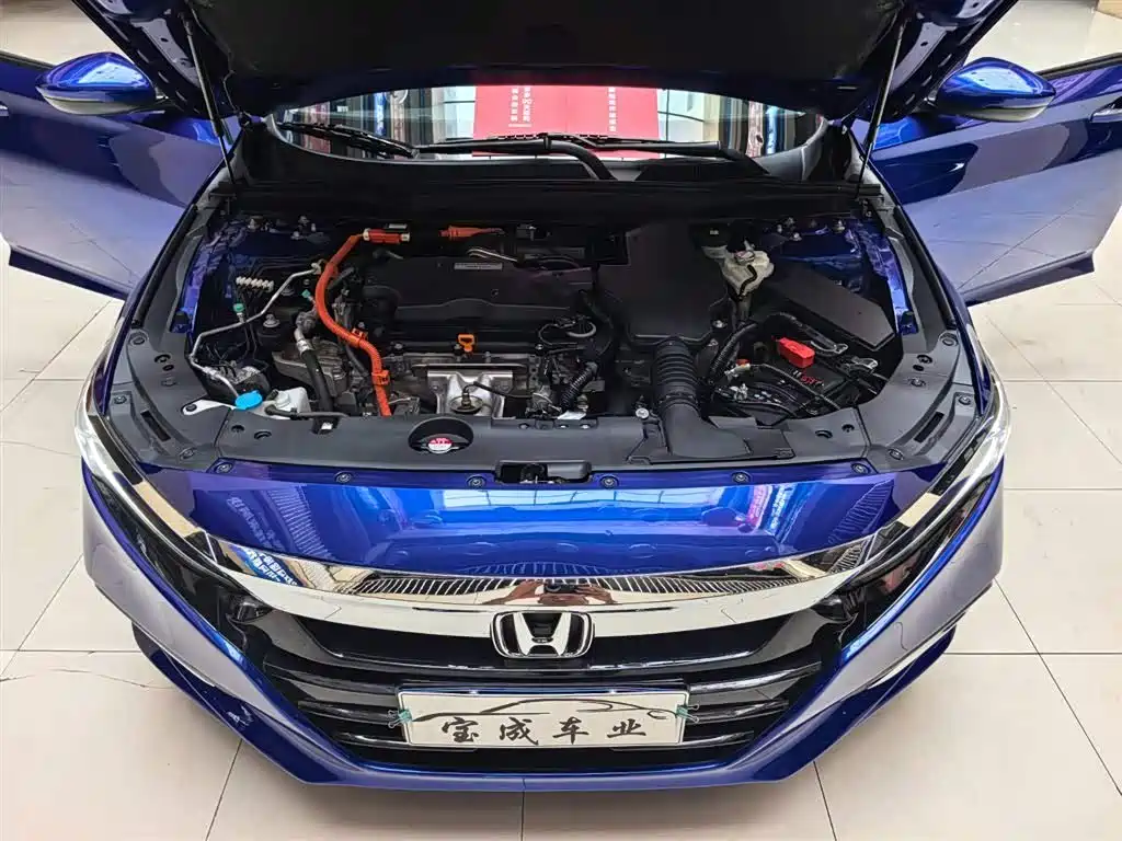 Honda Accord — фото 21