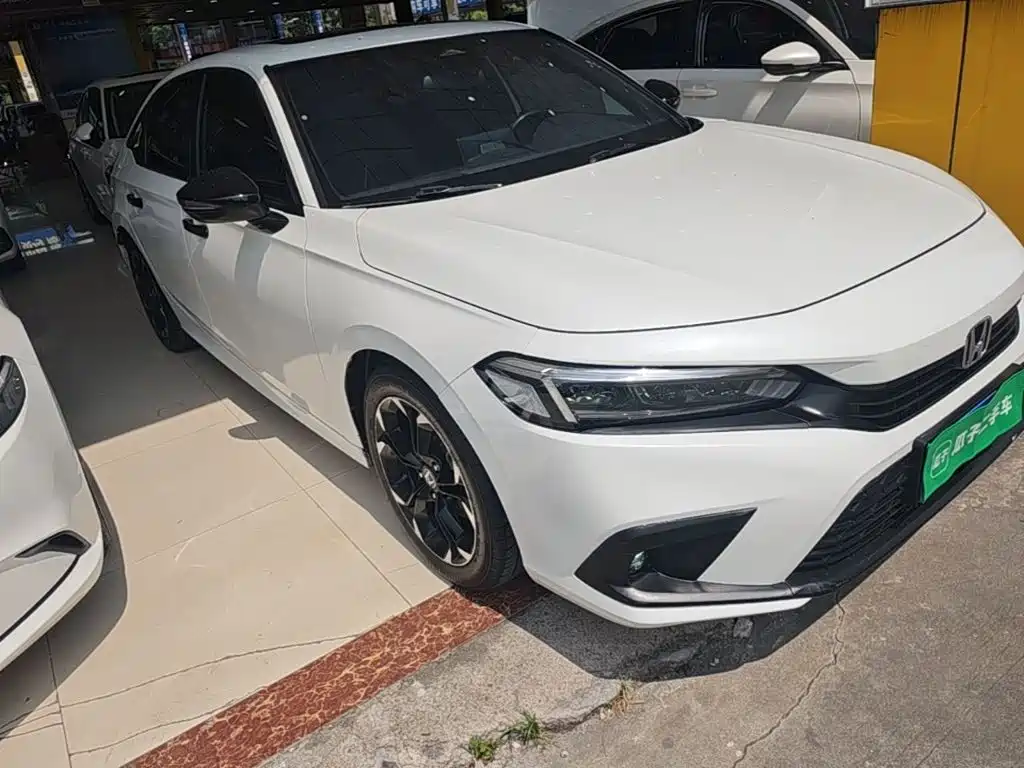 Honda Civic — фото 4