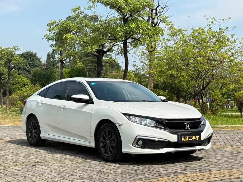 Honda Civic — фото 3