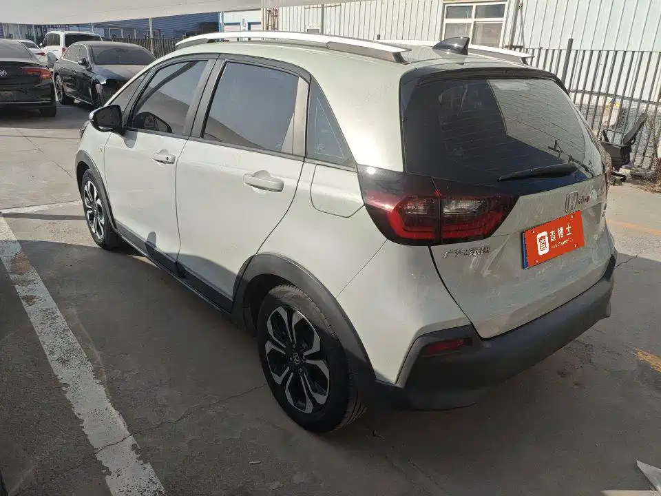 Honda Fit — фото 3