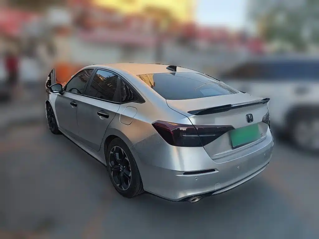 Honda Civic — фото 4