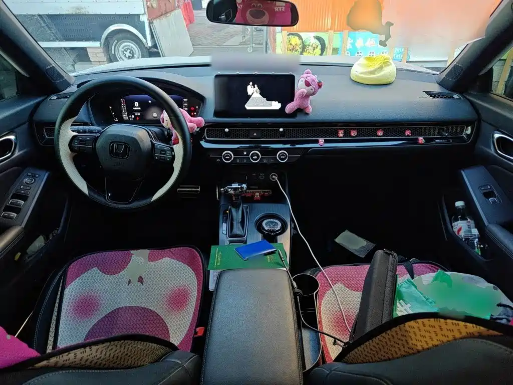 Honda Civic — фото 10
