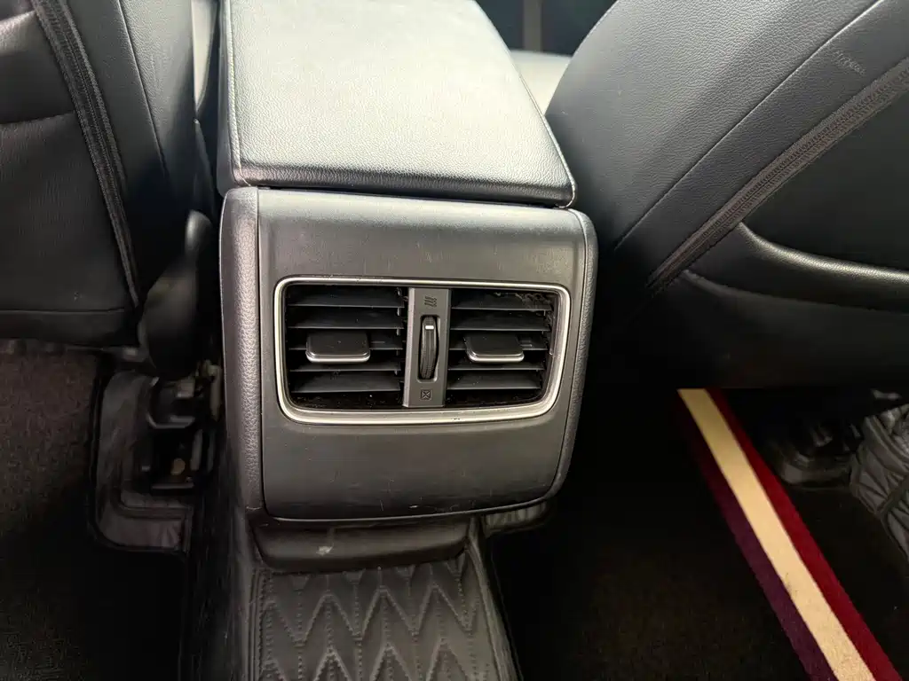 Honda Inspire — фото 10
