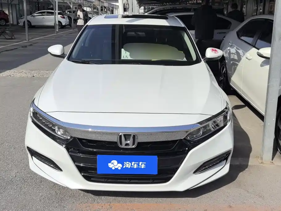 Honda Accord — фото 2