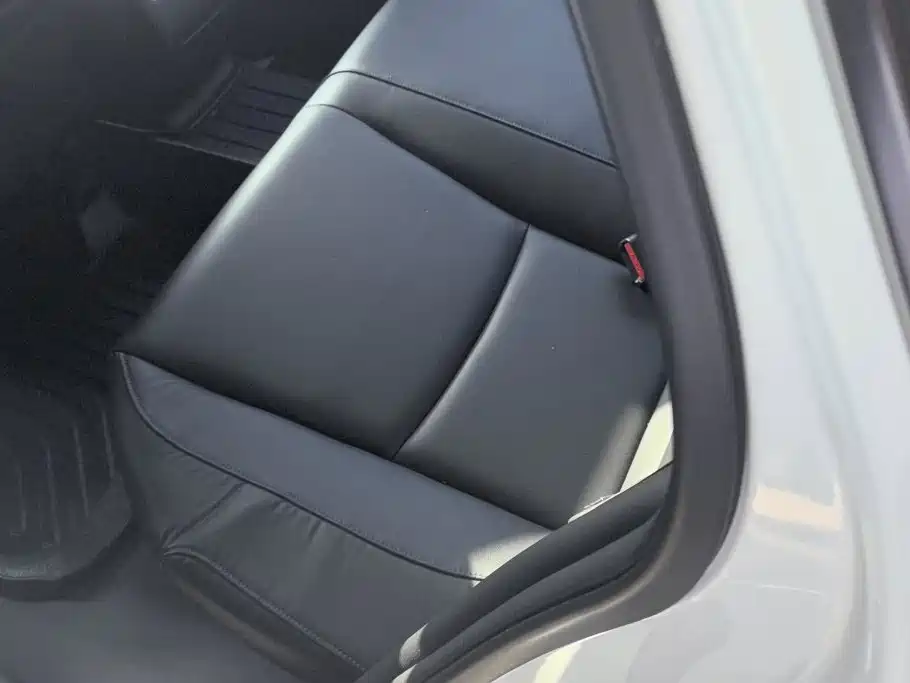 Honda Accord — фото 11