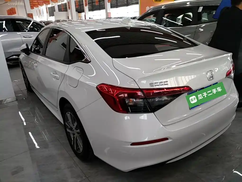 Honda Civic — фото 5