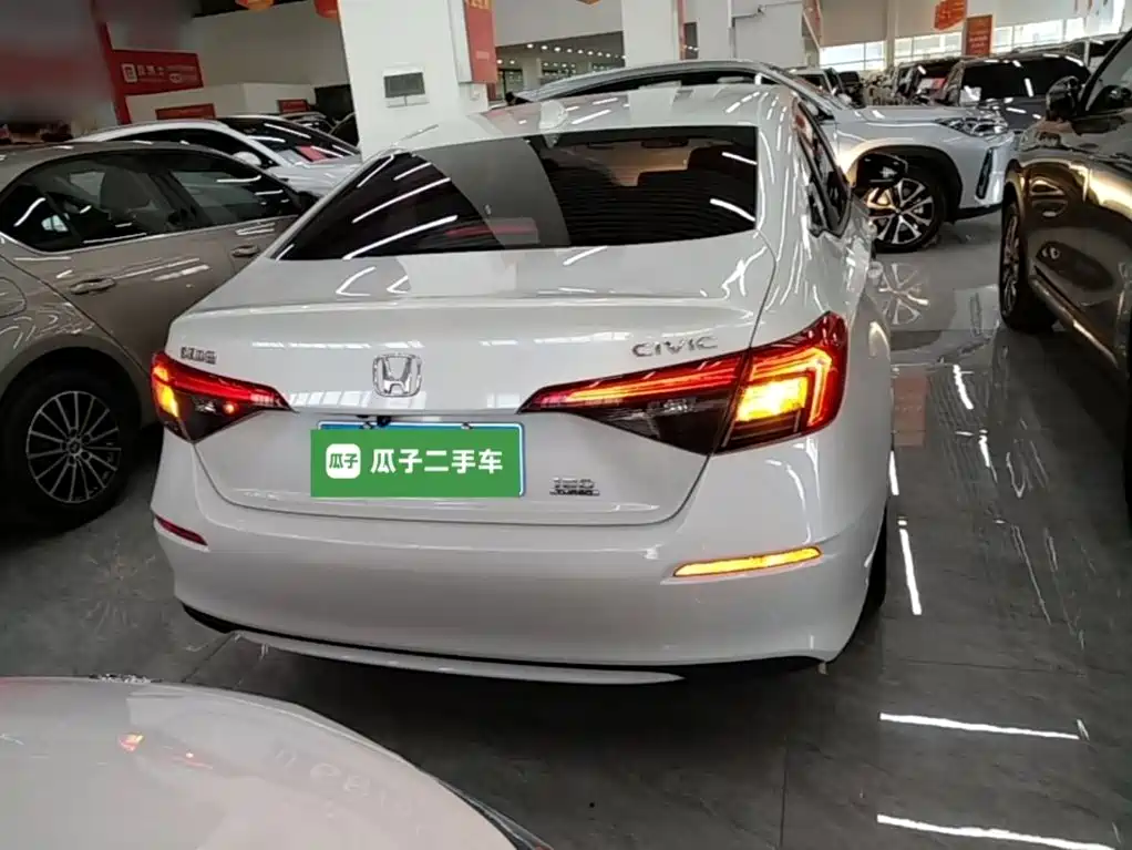 Honda Civic — фото 6