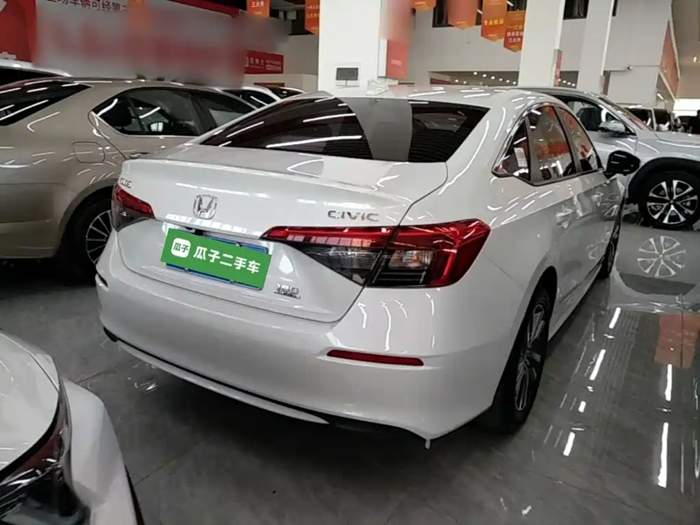 Honda Civic — фото 7