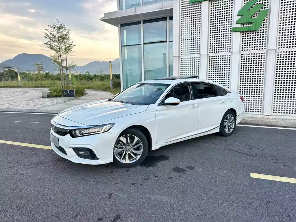 Honda Inspire — фото 4