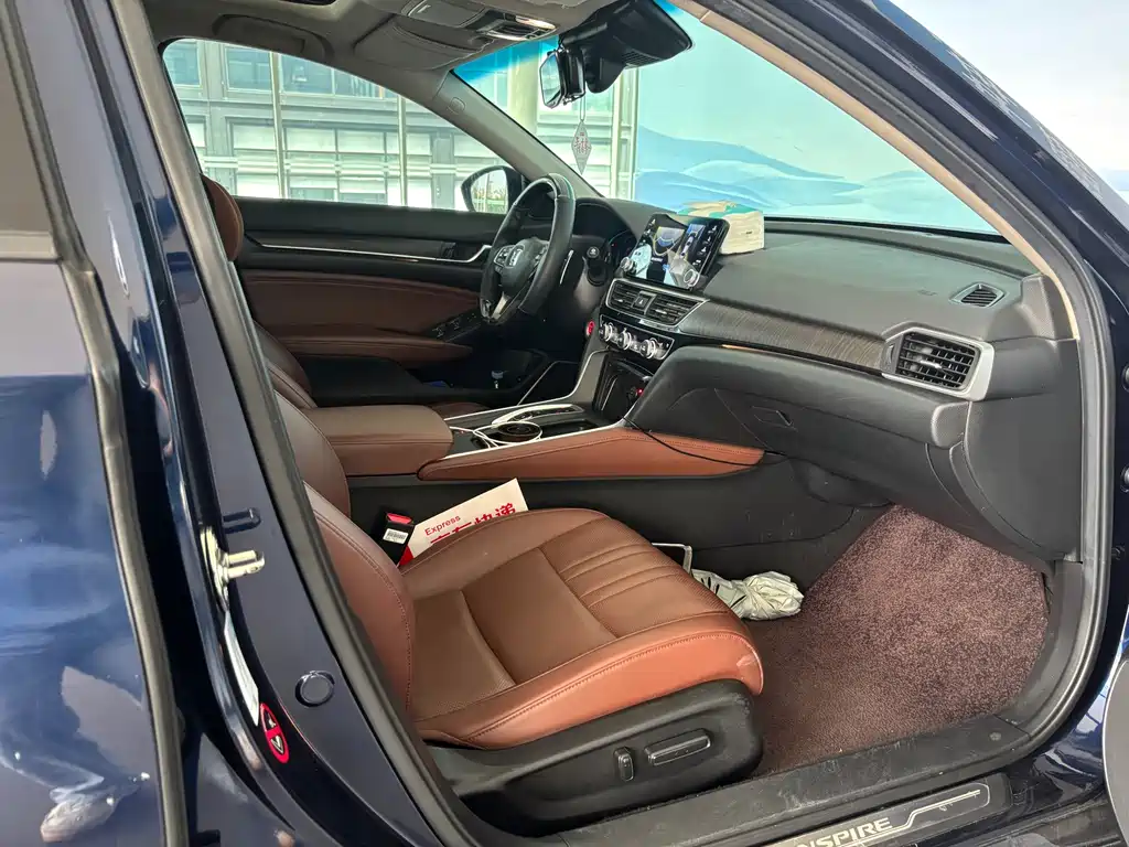 Honda Inspire — фото 21