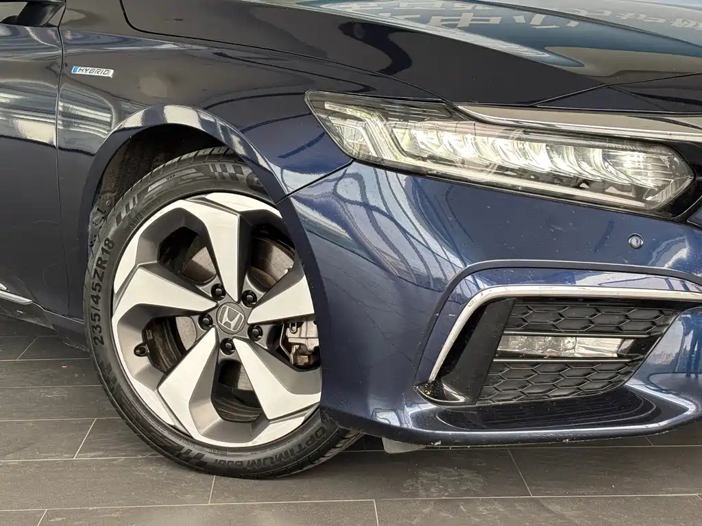Honda Inspire — фото 10