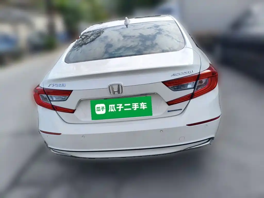 Honda Accord — фото 3