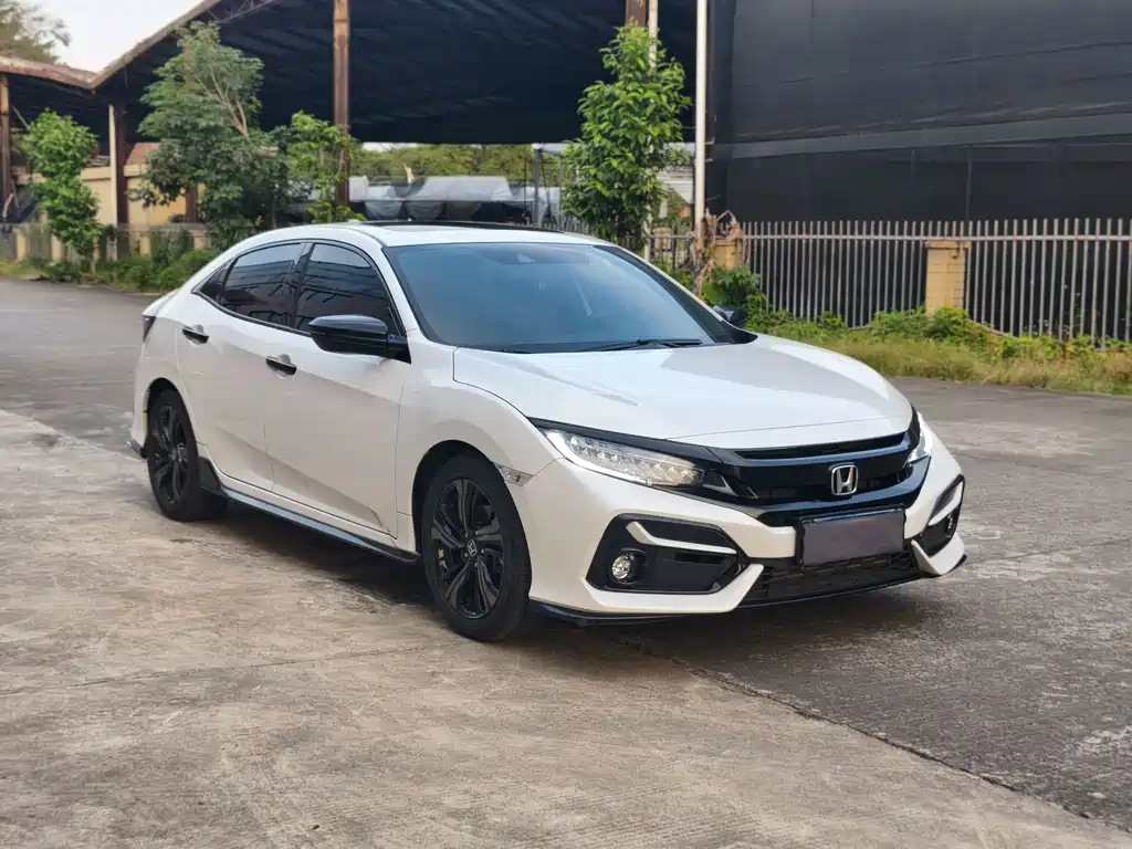 Honda Civic — фото 3